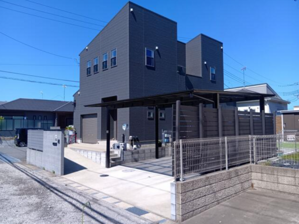 茂原市東郷、中古一戸建ての外観画像です