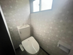 茂原市萱場、中古一戸建てのトイレ画像です