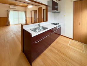 茂原市木崎、中古一戸建てのキッチン画像です