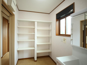 茂原市木崎、中古一戸建ての洗面画像です