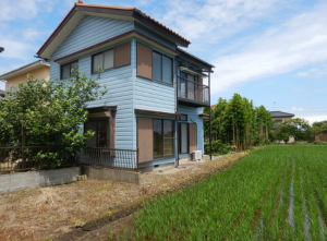 大網白里市南飯塚、中古一戸建ての外観画像です