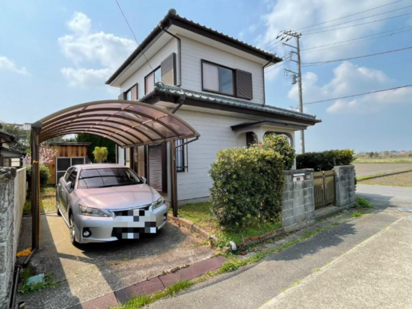 大網白里市南今泉、中古一戸建ての外観画像です