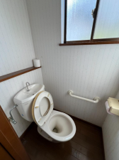 大網白里市みずほ台、中古一戸建てのトイレ画像です