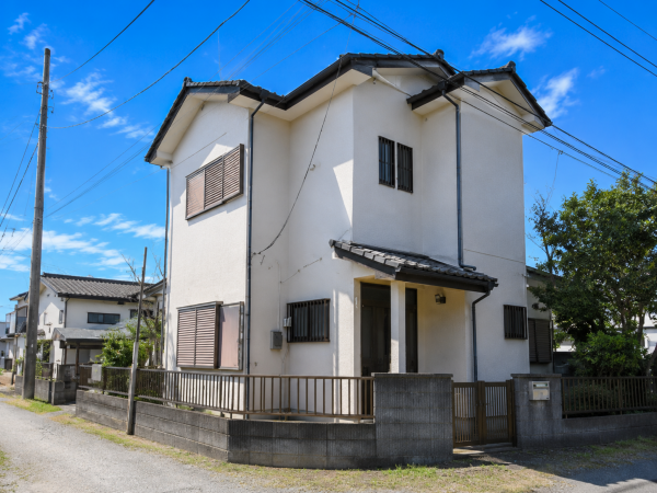 大網白里市南横川、中古一戸建ての画像です