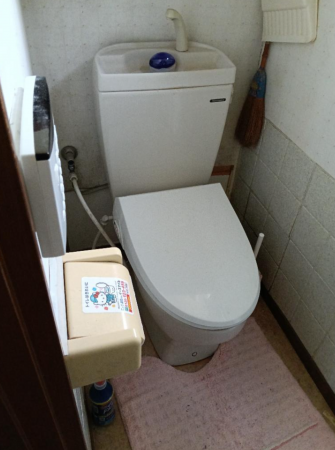 茂原市国府関、中古一戸建てのトイレ画像です