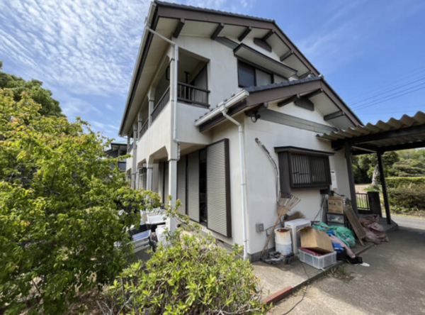 茂原市萱場、中古一戸建ての外観画像です
