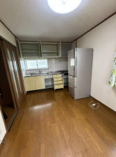 茂原市小轡、中古一戸建てのキッチン画像です