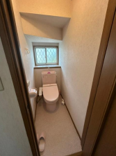 茂原市小轡、中古一戸建てのトイレ画像です