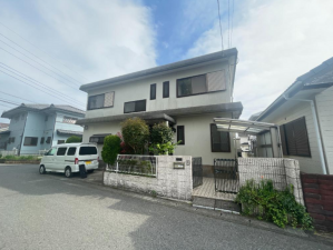 茂原市緑ケ丘、中古一戸建ての外観画像です