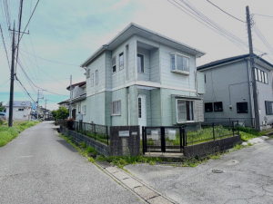 茂原市東郷、中古一戸建ての外観画像です