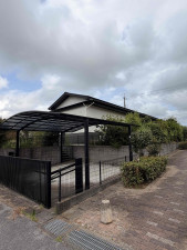 大網白里市みどりが丘、中古一戸建ての駐車場画像です