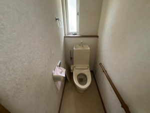 大網白里市ながた野、中古一戸建てのトイレ画像です