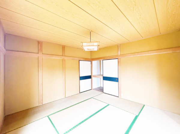 茂原市新小轡、中古一戸建ての内装画像です