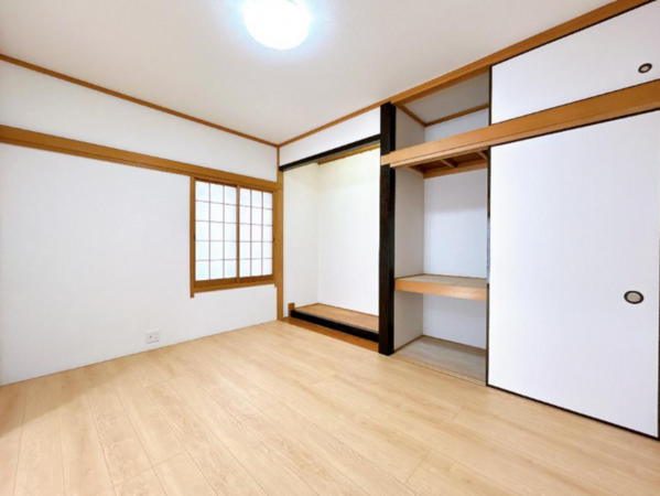 東金市広瀬、中古一戸建ての内装画像です