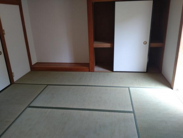 東金市菱沼、中古一戸建ての内装画像です