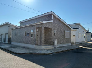 東金市八坂台、中古一戸建ての外観画像です