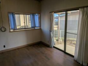 茂原市高師、中古一戸建ての居間画像です