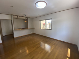 大網白里市みどりが丘、中古一戸建ての居間画像です