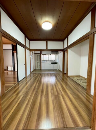 東金市田間、中古一戸建ての内装画像です