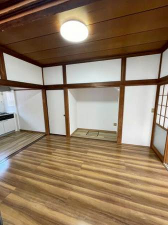 東金市田間、中古一戸建ての内装画像です