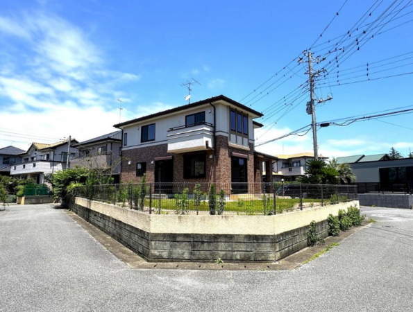 東金市家徳、中古一戸建ての外観画像です