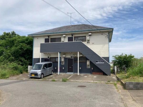東金市中野、収益物件/アパートの外観画像です