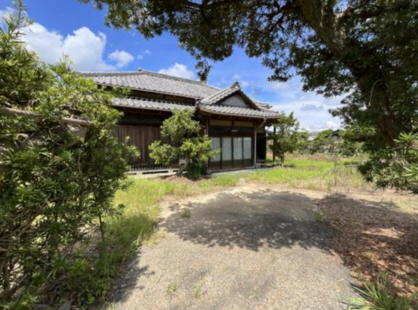 茂原市本納、中古一戸建ての外観画像です