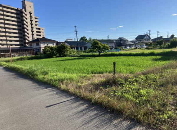 岡崎市正名町、土地の画像です