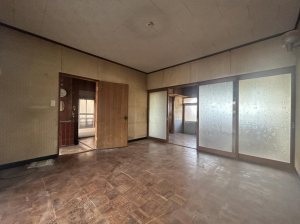 岡崎市竜泉寺町、中古一戸建ての画像です