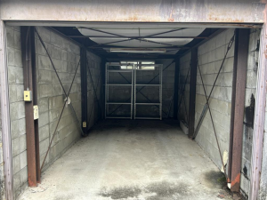 岡崎市本宿町、中古一戸建ての画像です