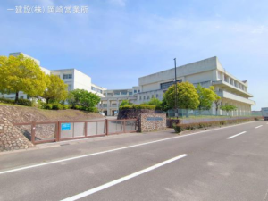 岡崎市下和田町、新築一戸建ての中学校画像です