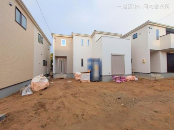 岡崎市下和田町、新築一戸建ての外観画像です