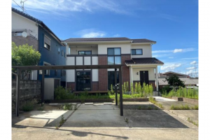 岡崎市若松町、中古一戸建ての外観画像です