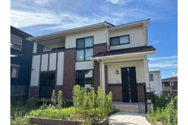 岡崎市若松町、中古一戸建ての外観画像です