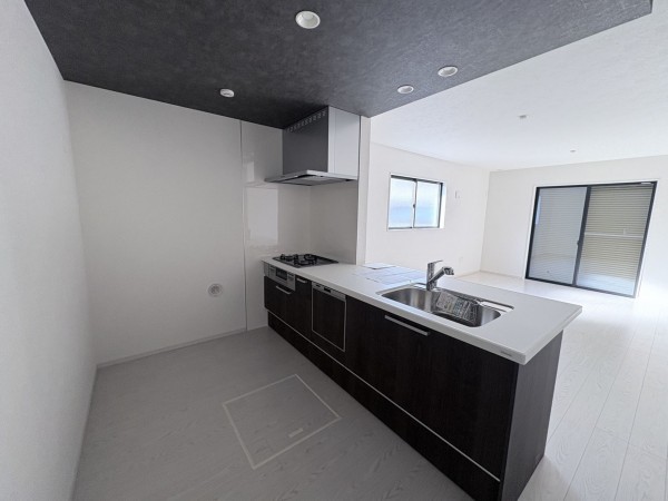 岡崎市六名南、新築一戸建ての画像です