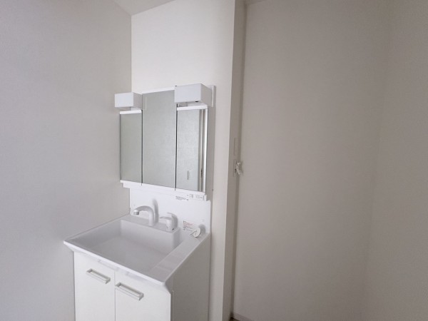 岡崎市六名南、新築一戸建ての画像です