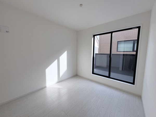 岡崎市六名南、新築一戸建ての画像です