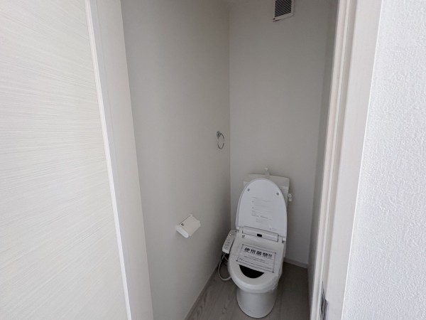 岡崎市六名南、新築一戸建ての画像です