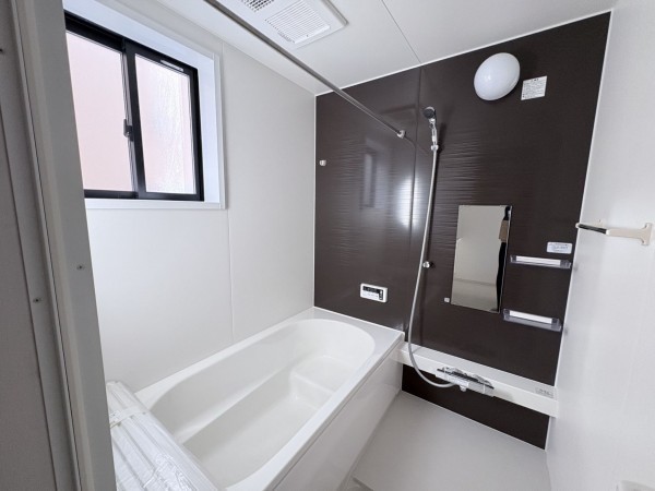 岡崎市六名南、新築一戸建ての画像です