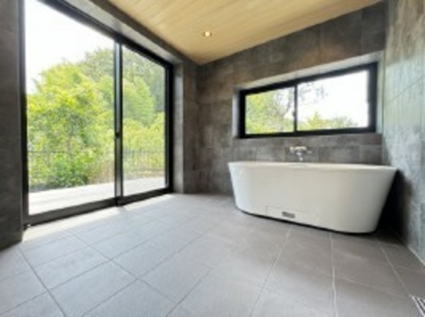 岡崎市明大寺町、中古一戸建ての画像です