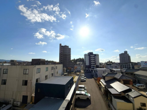 岡崎市柱曙、中古マンションの周辺の街並み画像です