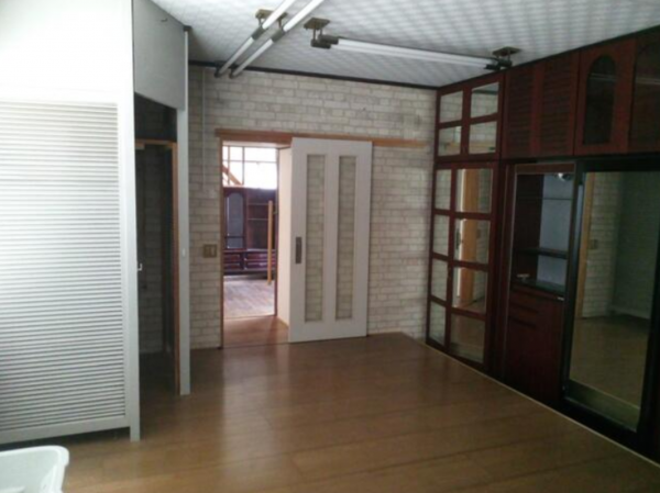 岡崎市戸崎町、中古一戸建ての画像です