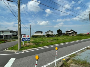 岡崎市坂左右町、土地の外観画像です