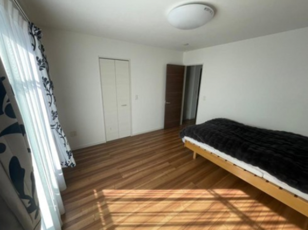 岡崎市上地、中古一戸建ての画像です