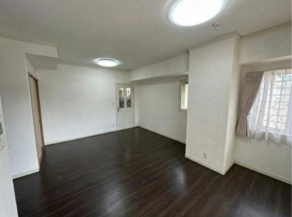 岡崎市戸崎町、中古マンションの画像です