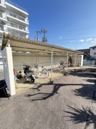 岡崎市本宿町、中古マンションの画像です