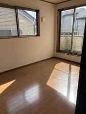 岡崎市明大寺町、中古一戸建ての画像です