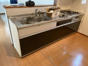 岡崎市明大寺町、中古一戸建ての画像です