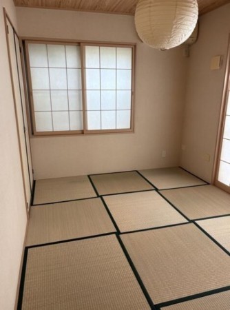 岡崎市明大寺町、中古一戸建ての画像です