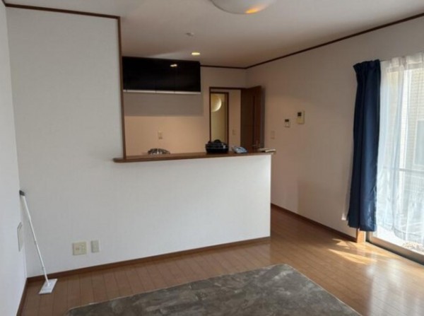 岡崎市明大寺町、中古一戸建ての画像です